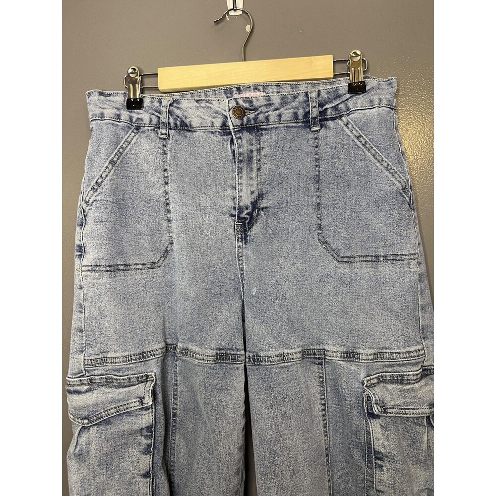 Elite Jeans Cargo Tapered Jeans Womens 31 Light Wash Blue Relaxed Denim